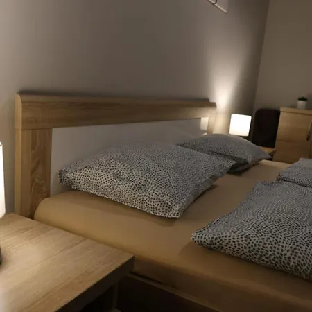 Trzy Magnolie Park Apartment