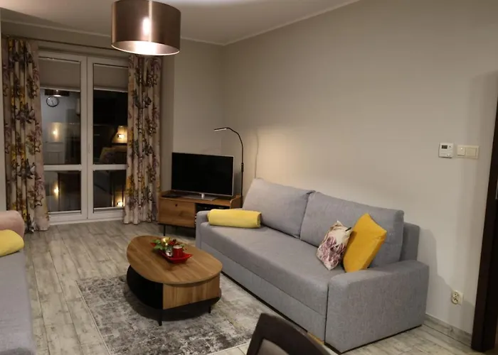 Trzy Magnolie Park Apartment